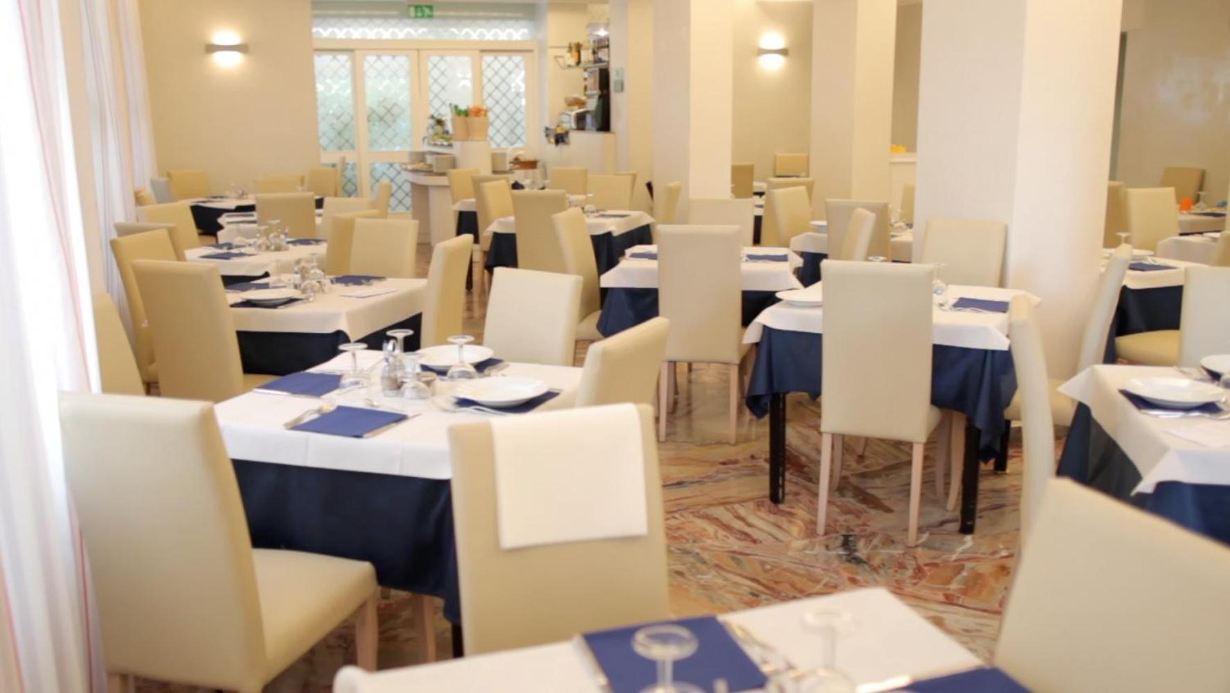Hotel Antibes Riccione Exterior photo