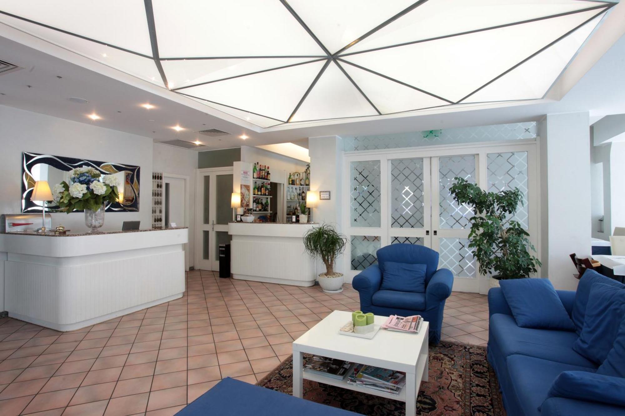 Hotel Antibes Riccione Exterior photo